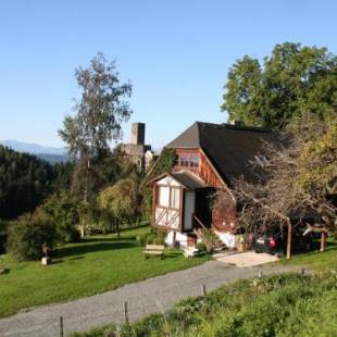 Фотографии гостевого дома
Quaint Holiday Home in Leibenfels with Barbecue