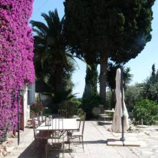 Фотографии мини отеля 
            Castel Enchanté