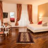 Фотография гостевого дома Inn Rome Rooms & Suites