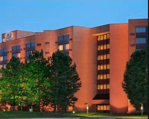 Фотография гостиницы DoubleTree by Hilton Lisle Naperville