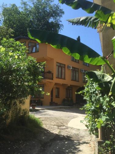 Фотография гостевого дома На Черноморской, 2