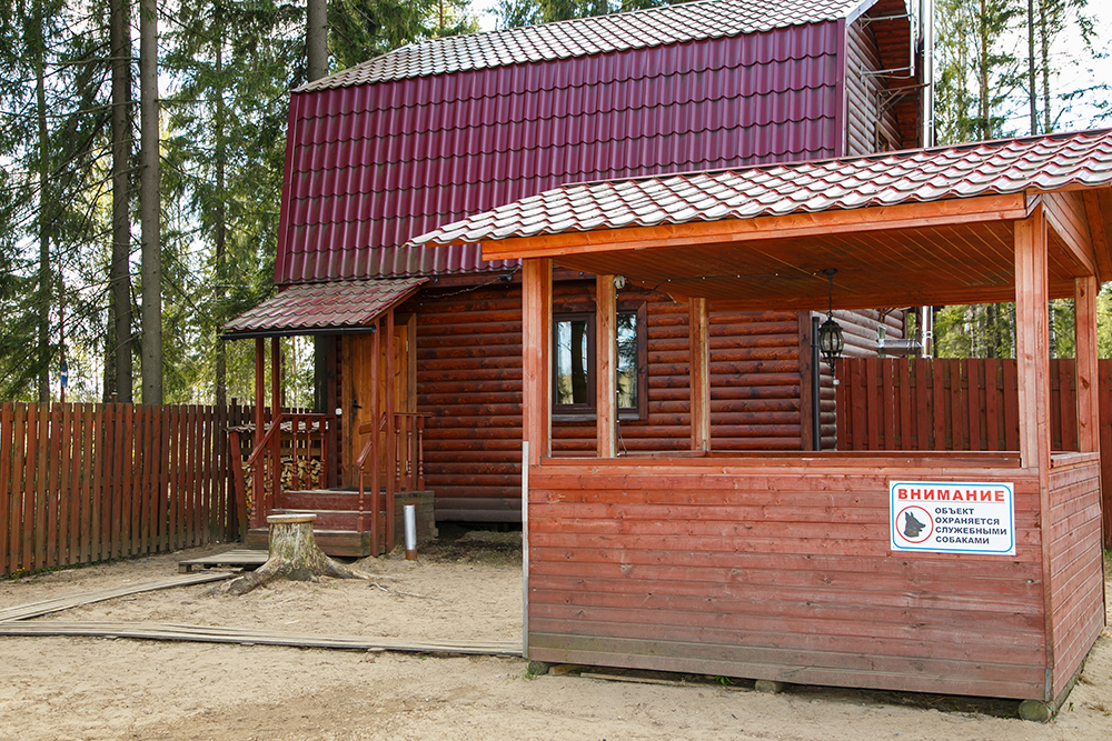 Фотография базы отдыха Озеро Лазурное