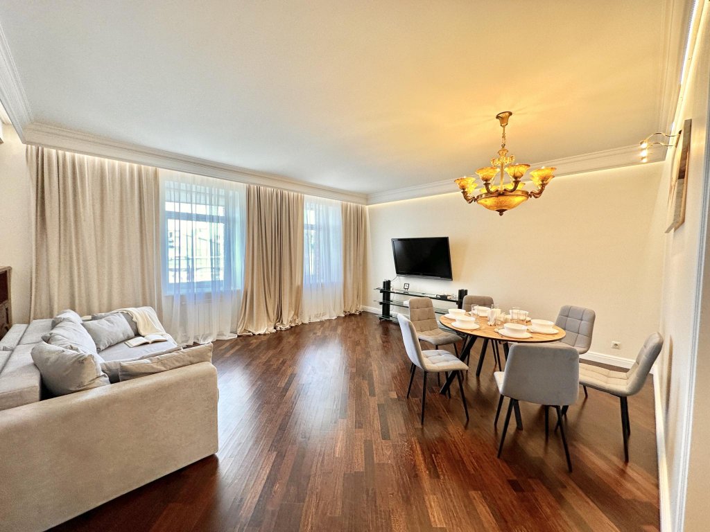 Фотография квартиры Artinvest (Артинвест) на улице Япеева