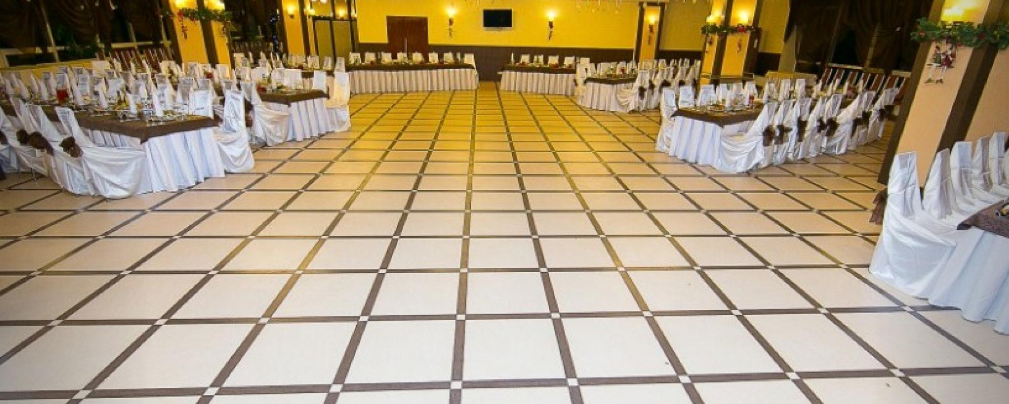 Фотографии банкетного зала Уральский