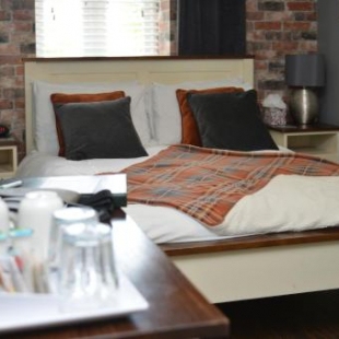 Фотография гостевого дома The Limes By Luigis Al Fresco