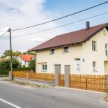 Фотография гостевого дома Tina Rooms