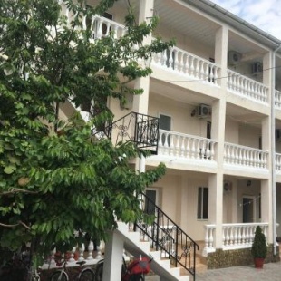 Фотография гостевого дома на улице Дружбы