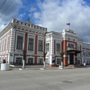 Фотография достопримечательности Здание городской администрации Покрова
