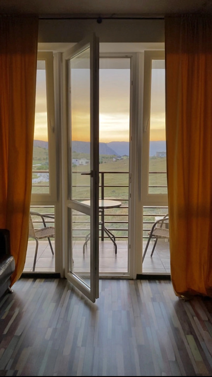 Фотография квартиры Апартаменты Fiolent Village Loft 77