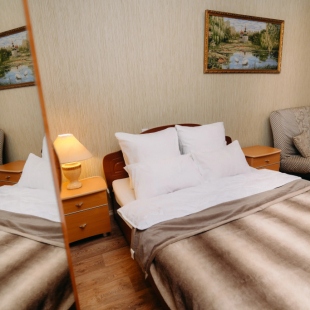 Фотография квартиры Апартаменты 2-к на площади Победы