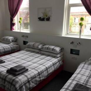 Фотографии гостевого дома
Bentleys