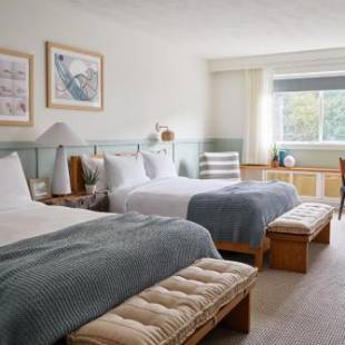 Фотографии гостиницы 
            The Wayfinder Hotel