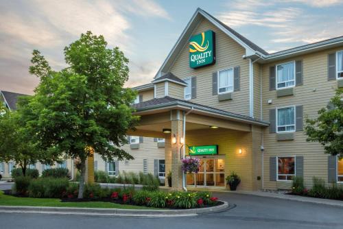 Фотография гостиницы Quality Inn Airport Dieppe