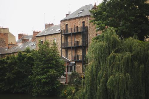 Фотографии хостела
Les Chouettes Hostel