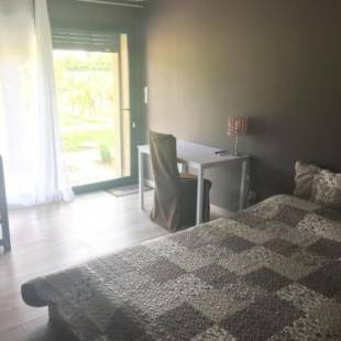 Фотографии гостевого дома
Safranière des Sorgues