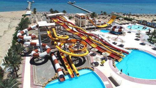 Фотография гостиницы Nubia Beach Resort & Aqua Park - Hurghada
