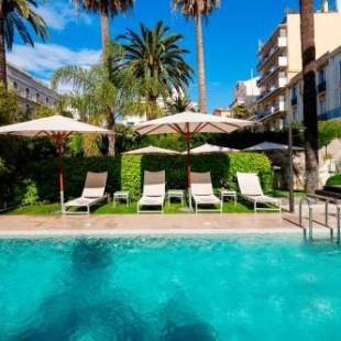 Фотографии гостиницы
Hôtel Le Canberra