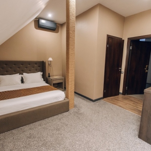 Фотография квартиры Апартаменты для пары в мансарде (8)