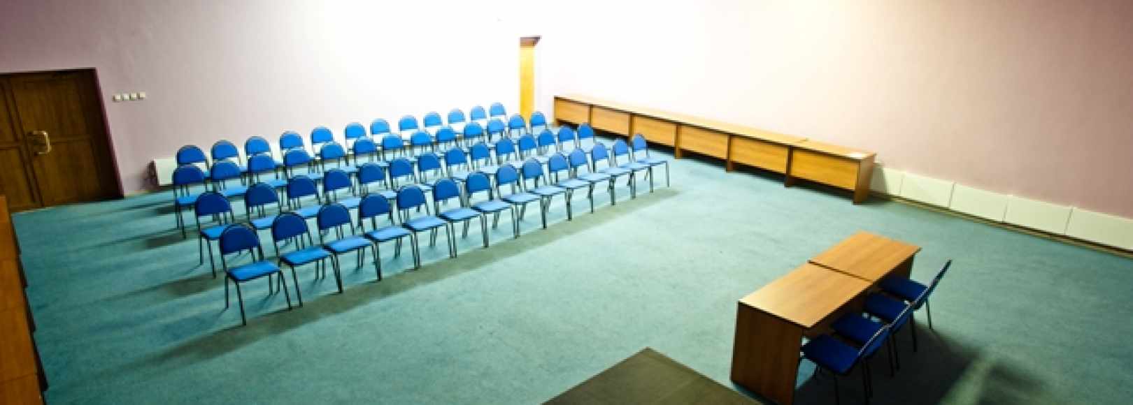 Фотография конференц-зала Атланта и Стокгольм