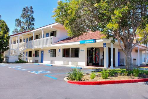 Фотография гостиницы Motel 6-San Luis Obispo, CA - South