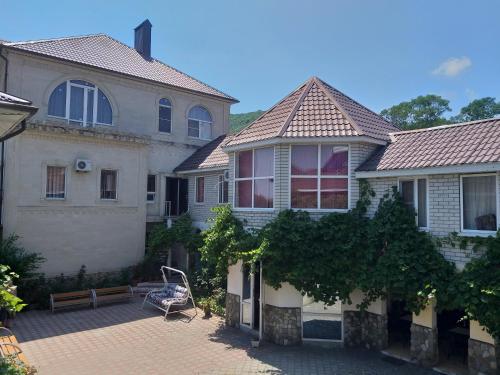 Фотографии гостевого дома
Come Inn на Кленовой