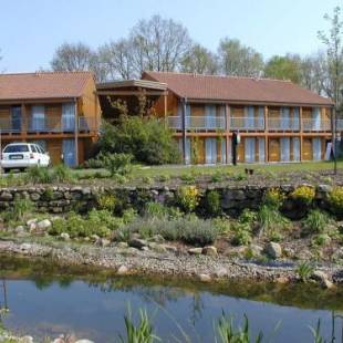 Фотографии мини отеля
TAT Tagungs- und Gästehaus