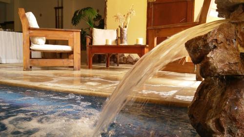 Фотография гостиницы Hotel Lujan