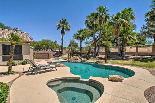 Фотография гостевого дома Ideally Located Chandler Home Backyard Oasis
