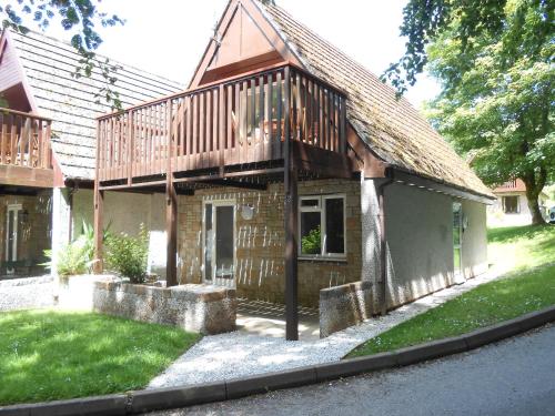 Фотография гостевого дома 12 Valley Lodge