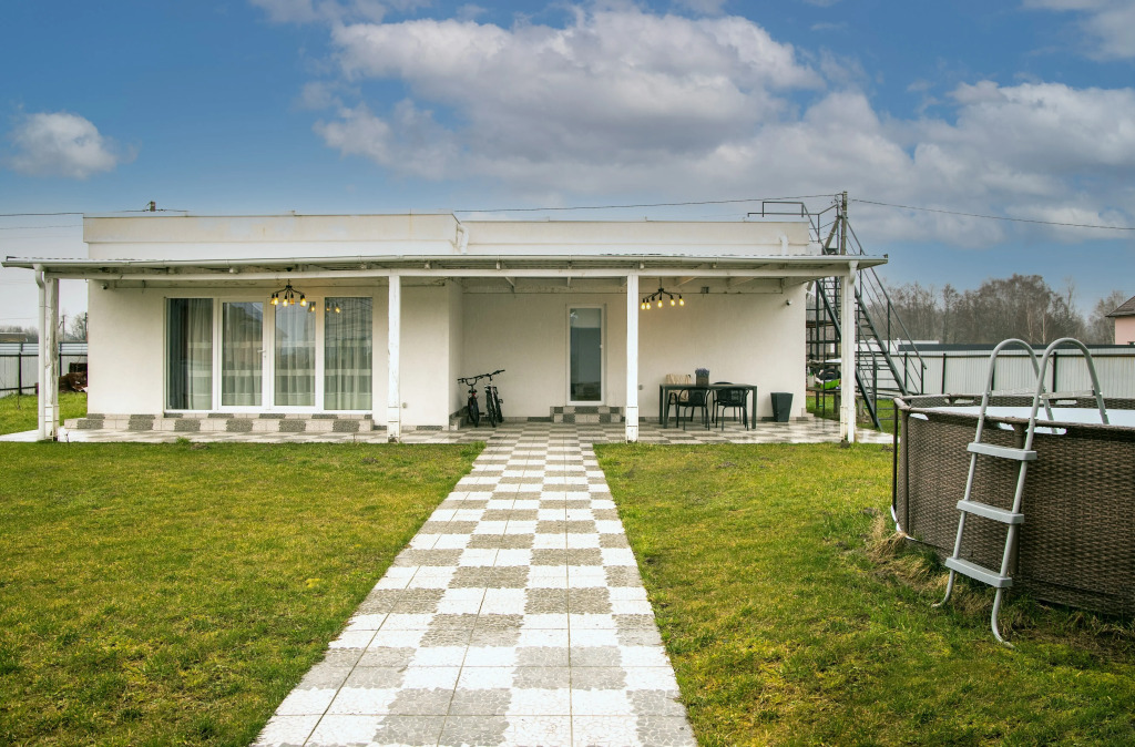 Фотография Коттеджа Частный дом Роскошный с Баней