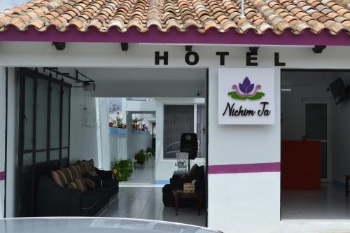 Фотографии гостиницы 
            Hotel Nichim Ja
