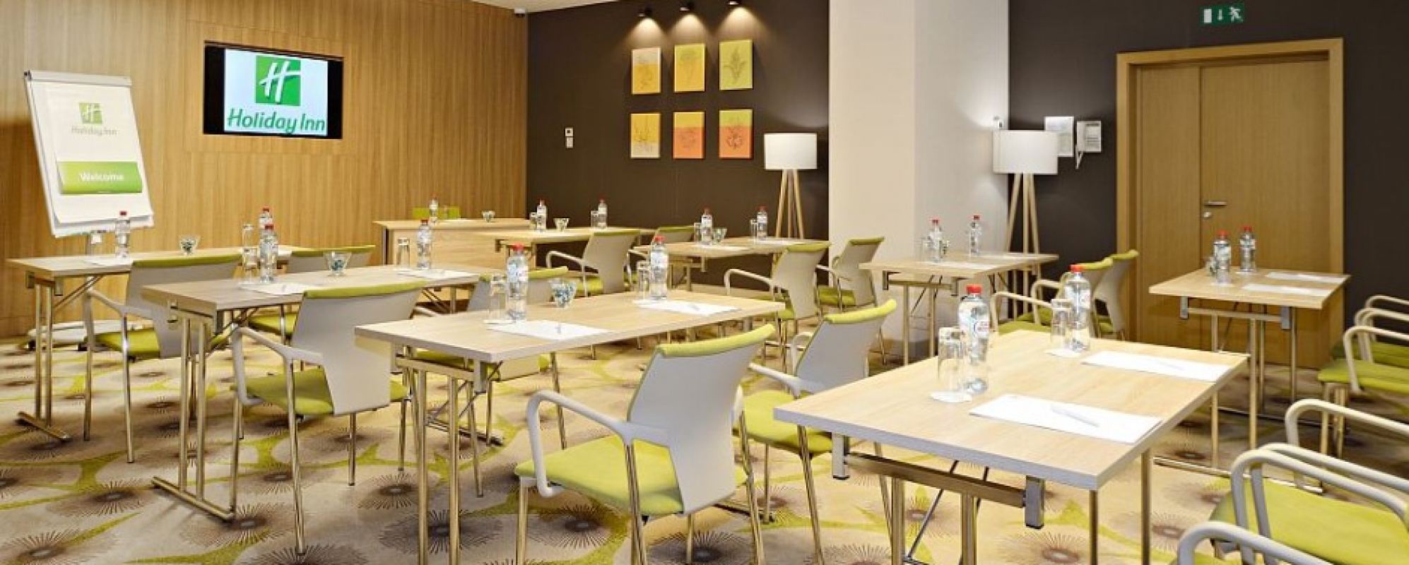 Фотографии конференц-зала Двина