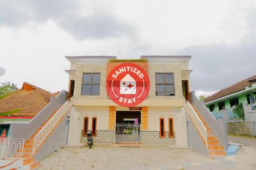 Фотографии гостиницы
OYO 605 Queen Homestay