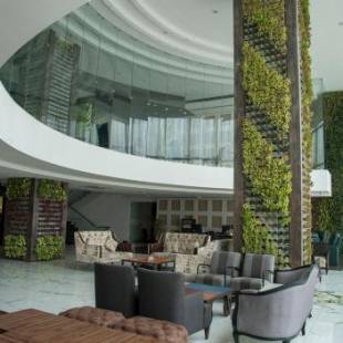 Фотографии гостиницы
Regenta Central Hotel & Convention Centre Nagpur