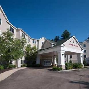 Фотографии гостиницы 
            Hampton Inn & Suites North Conway