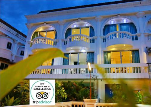 Фотография гостиницы East Suites