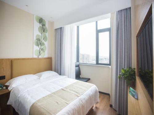 Фотография гостиницы GreenTree InnSuzhou Xiaoshan county Century AvenueExpress Hotel