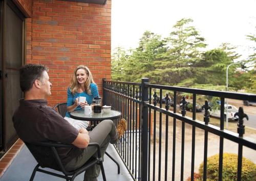 Фотография апарт отеля Oxley Court Serviced Apartments