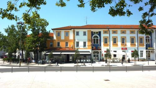 Фотографии гостиницы 
            Lipa, Hotel & Bistro