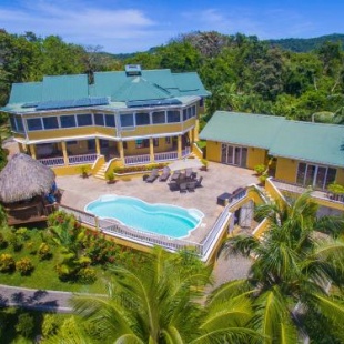 Фотография гостевого дома Casa de Admirada Home