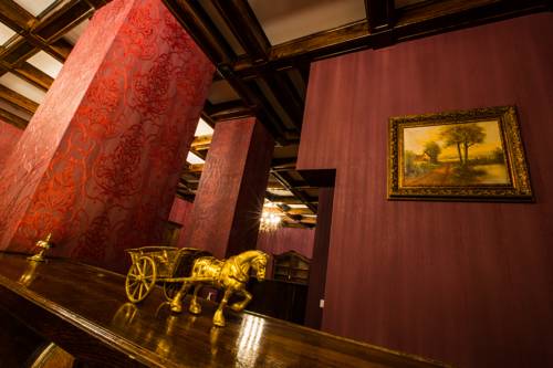 Фотография гостиницы Central Magnat Cinema