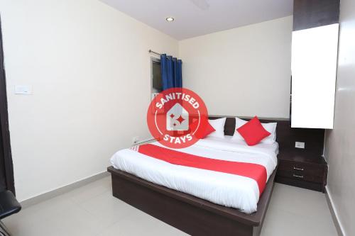 Фотография гостиницы OYO Flagship 77588 R K International