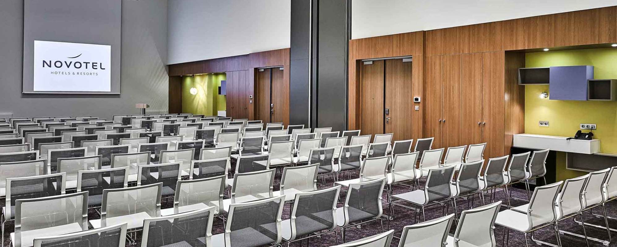 Фотографии конференц-зала Восточный экспресс 1+2 на 160 человек