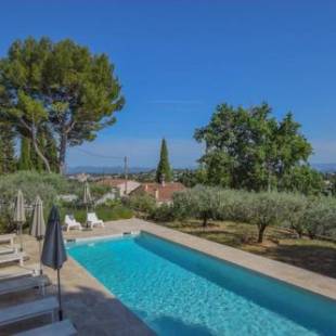 Фотографии мини отеля
Le Clos en Provence