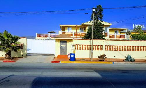 Фотография мини отеля Playa Hermosa Bed & Breakfast