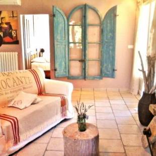 Фотографии мини отеля
les trésors de malle mialle