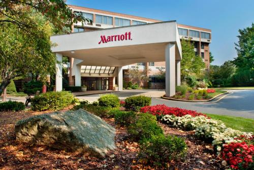 Фотография гостиницы Trumbull Marriott Shelton