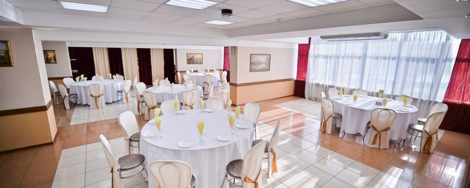 Фотографии банкетного зала Ясная поляна