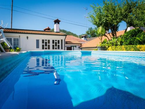 Фотография гостевого дома Casa de luxo com piscina em Cabeceiras de Basto by MyStay