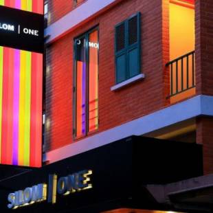 Фотографии мини отеля 
            Silom One